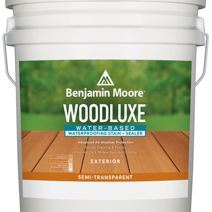 Benjamin Moore WOODLUXE Semi Transparent Deck and Siding Stain 692